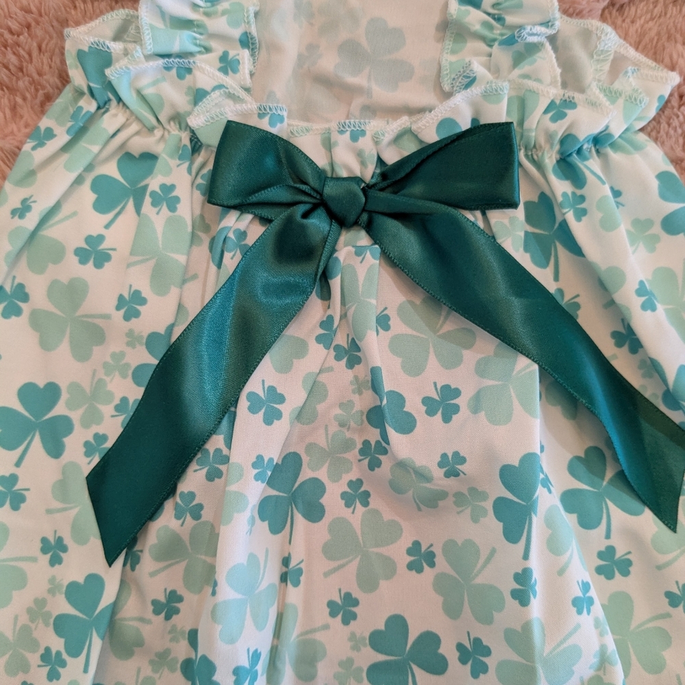 2/$10 🐾 New Size Large Charming Clover Print Dog Dress with Bow 🐾 - Picture 7 of 9